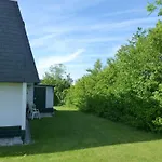 Haus In Breskens Mit Terrasse, Garten Und Grill